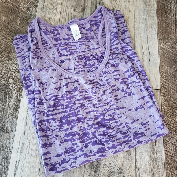 Workout tank top - Picture 5 of 10